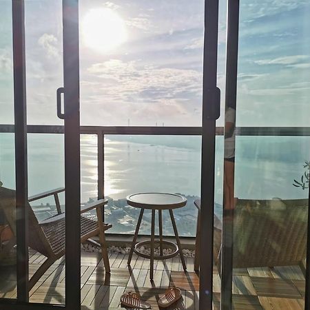 ג'והור בהרו Yussy 2 Bedroom Sea View Condo At R&F Princess Cove מראה חיצוני תמונה