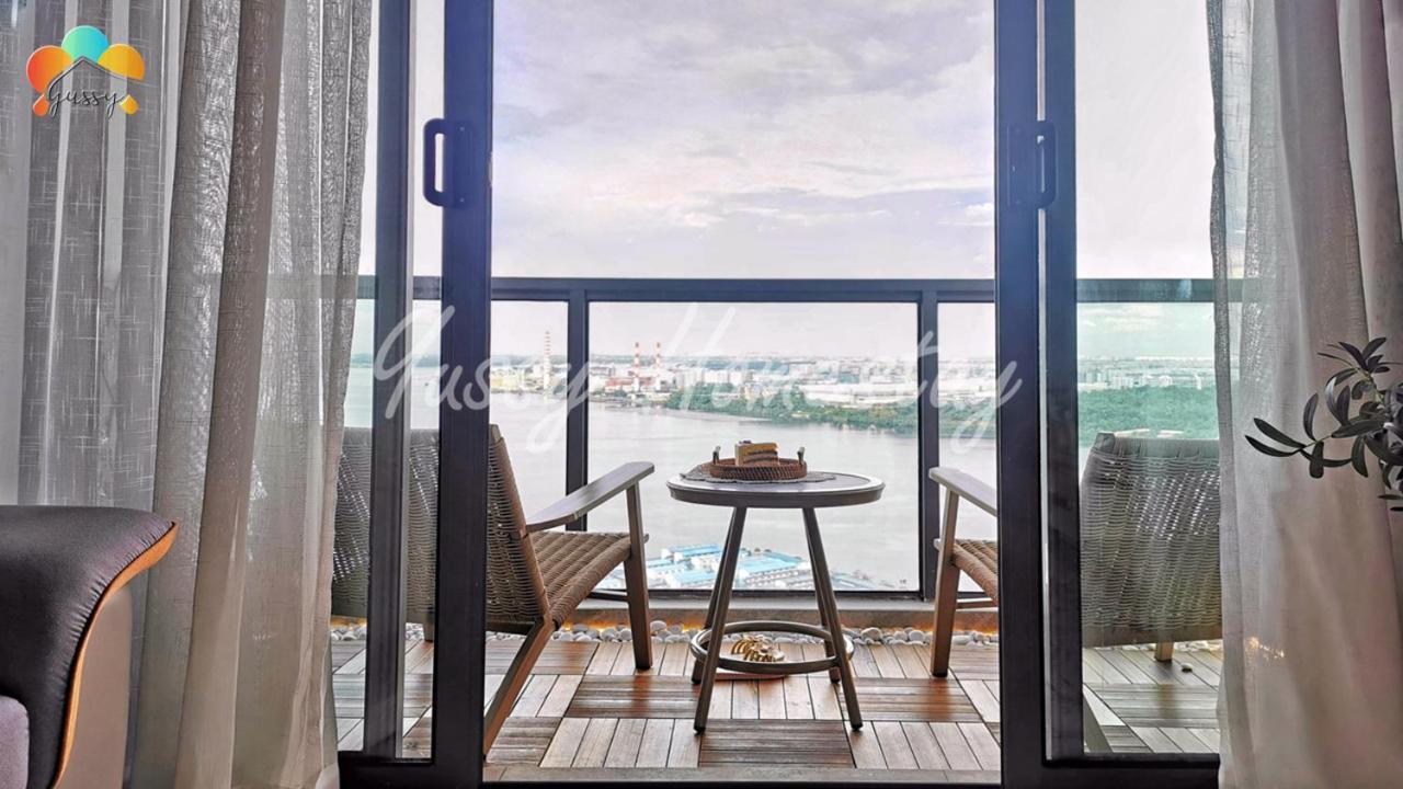 ג'והור בהרו Yussy 2 Bedroom Sea View Condo At R&F Princess Cove מראה חיצוני תמונה