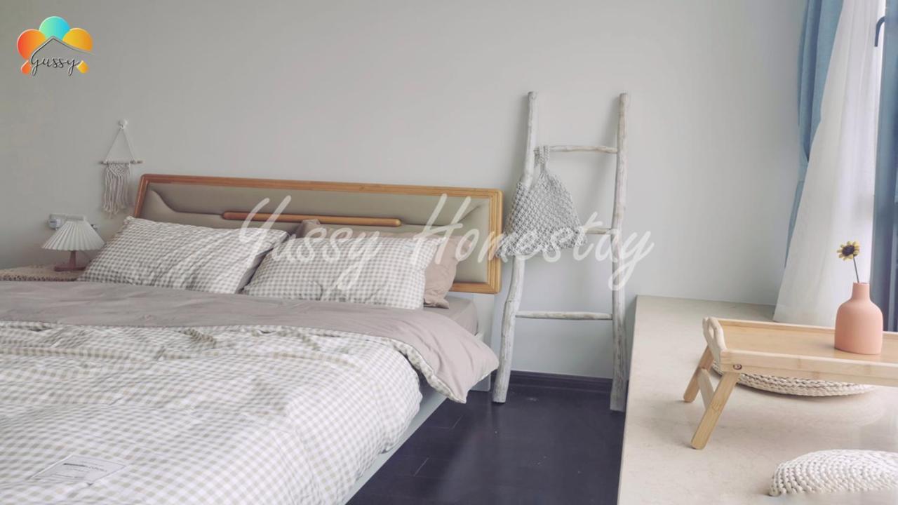 ג'והור בהרו Yussy 2 Bedroom Sea View Condo At R&F Princess Cove מראה חיצוני תמונה