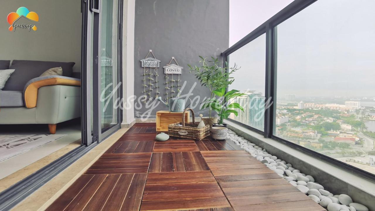 ג'והור בהרו Yussy 2 Bedroom Sea View Condo At R&F Princess Cove מראה חיצוני תמונה